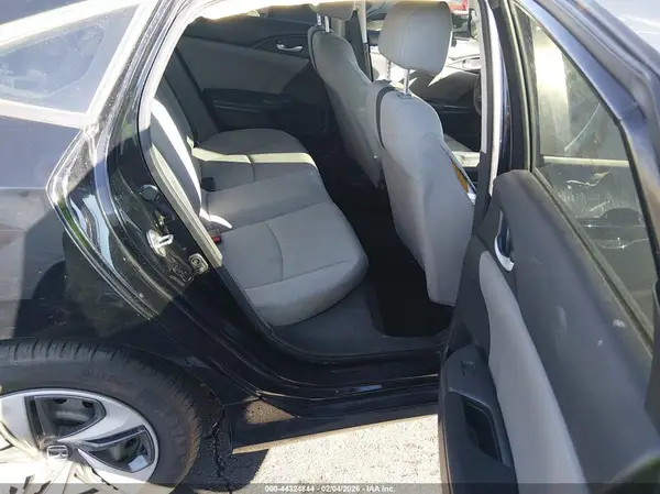 19XFC2F65KE017153 2019 HONDA CIVIC - Image 8