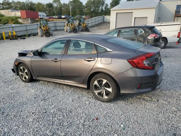 19XFC2F65KE022434 2019 HONDA CIVIC - Image 2
