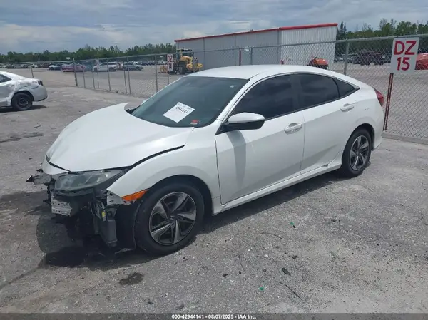 19XFC2F65KE024829 2019 HONDA CIVIC - Image 2