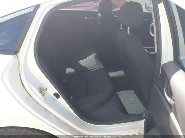 19XFC2F65KE032221 2019 HONDA CIVIC - Image 8