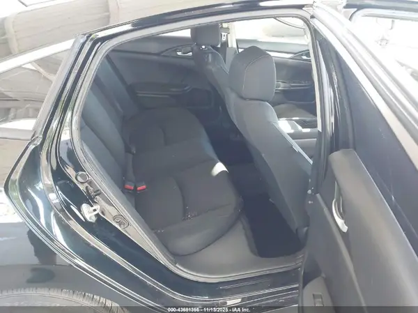 19XFC2F65KE036835 2019 HONDA CIVIC - Image 8