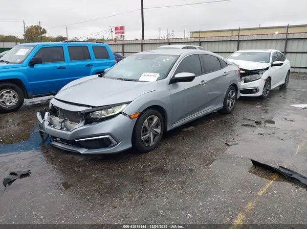 19XFC2F65KE041825 2019 HONDA CIVIC - Image 2