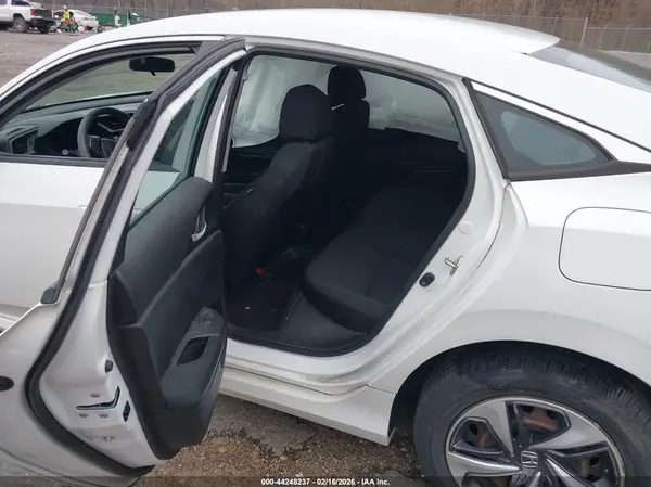 19XFC2F65KE044465 2019 HONDA CIVIC - Image 8