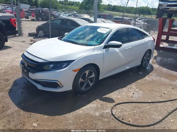 19XFC2F65KE207213 2019 HONDA CIVIC - Image 2