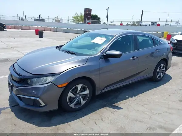 19XFC2F65KE213741 2019 HONDA CIVIC - Image 2