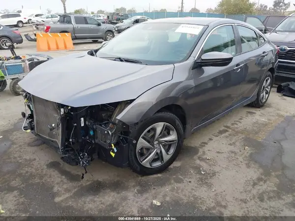 19XFC2F65LE203552 2020 HONDA CIVIC - Image 2