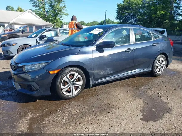 19XFC2F66GE219359 2016 HONDA CIVIC - Image 2