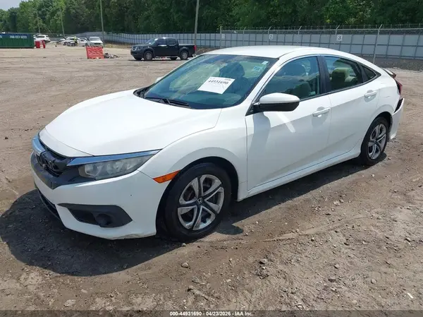 19XFC2F66JE026233 2018 HONDA CIVIC - Image 2