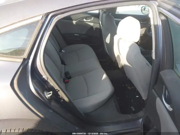 19XFC2F66KE014651 2019 HONDA CIVIC - Image 8