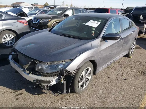 19XFC2F66KE020398 2019 HONDA CIVIC - Image 2