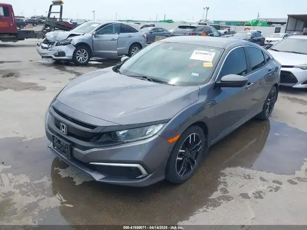 19XFC2F66KE020594 2019 HONDA CIVIC - Image 2