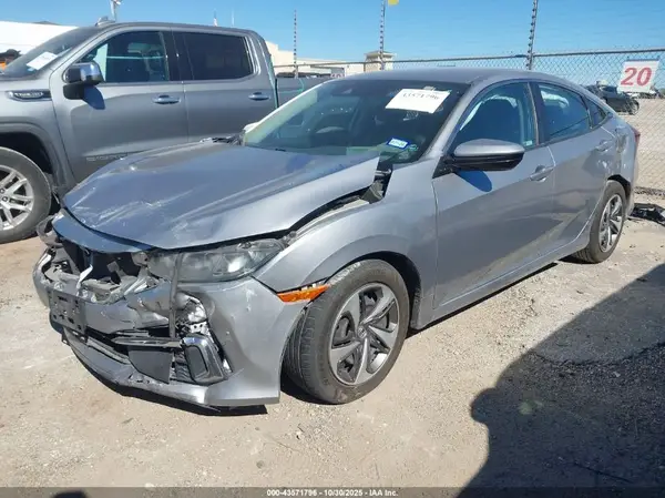 19XFC2F66KE022989 2019 HONDA CIVIC - Image 2