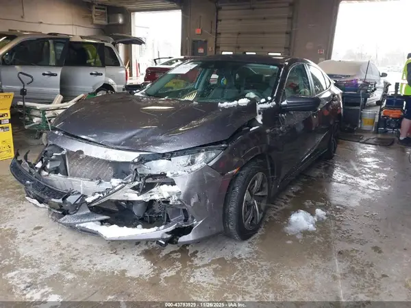 19XFC2F66KE037766 2019 HONDA CIVIC - Image 2