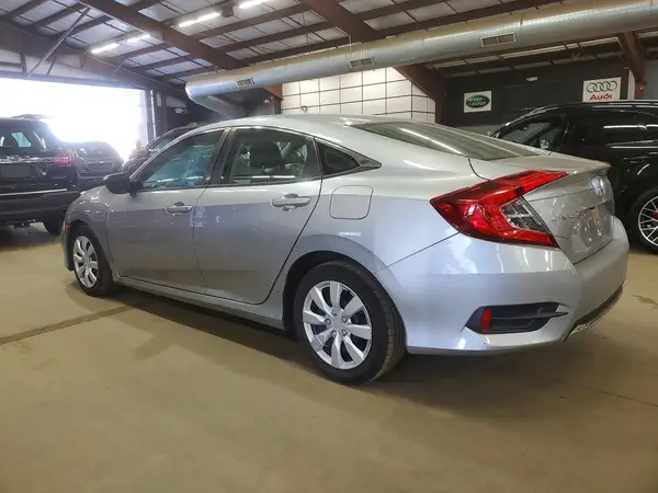 19XFC2F66KE202313 2019 HONDA CIVIC - Image 2