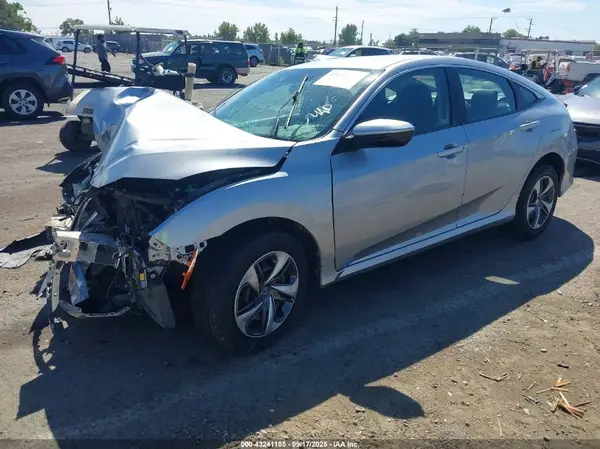 19XFC2F66LE207769 2020 HONDA CIVIC - Image 2
