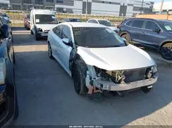 19XFC2F67HE232073 2017 HONDA CIVIC
