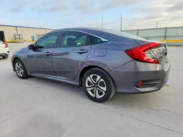 19XFC2F67JE039704 2018 HONDA CIVIC - Image 2