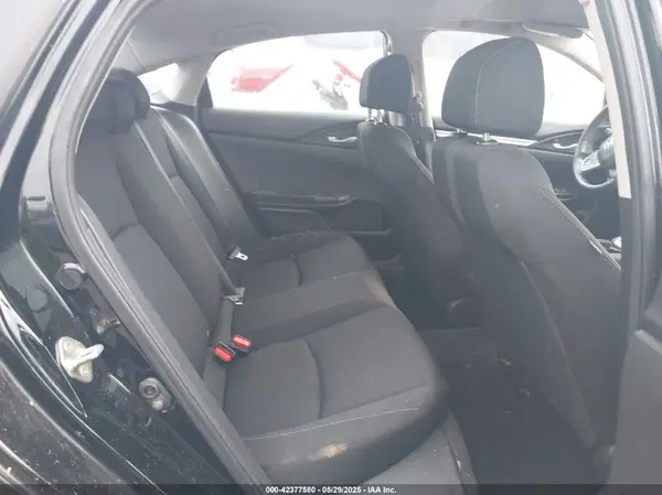 19XFC2F67KE011063 2019 HONDA CIVIC - Image 8