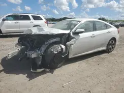 19XFC2F67KE013170 2019 HONDA CIVIC