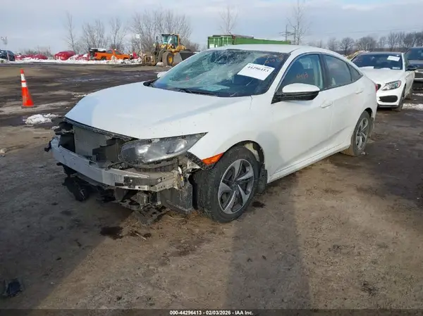 19XFC2F67KE015551 2019 HONDA CIVIC - Image 2