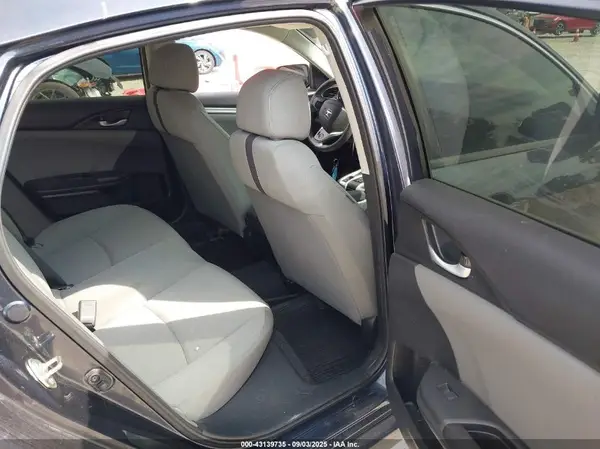 19XFC2F67KE017946 2019 HONDA CIVIC - Image 8