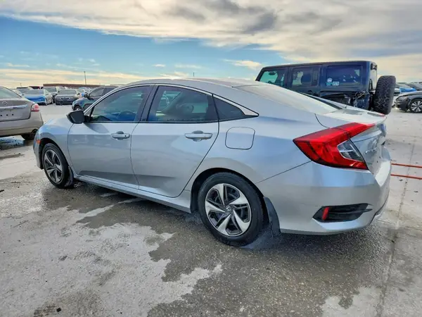 19XFC2F67KE020328 2019 HONDA CIVIC - Image 2