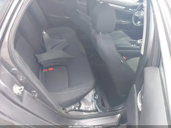 19XFC2F67KE021365 2019 HONDA CIVIC - Image 8