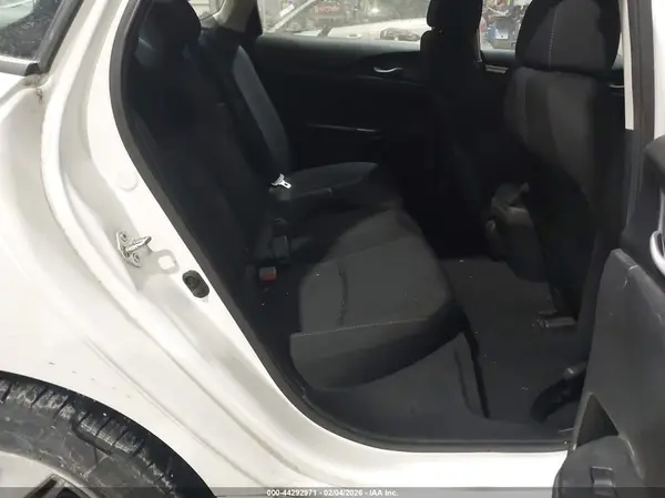 19XFC2F67KE026128 2019 HONDA CIVIC - Image 8