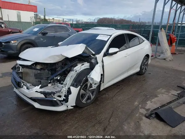 19XFC2F67KE033029 2019 HONDA CIVIC - Image 2