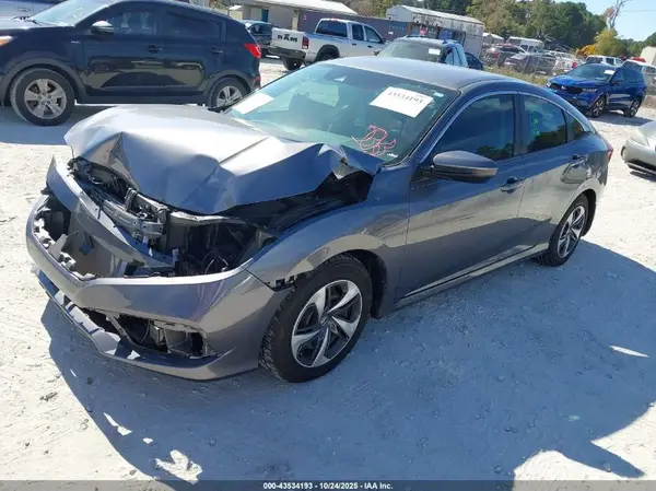 19XFC2F67KE036450 2019 HONDA CIVIC - Image 2