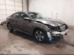 19XFC2F67KE037047 2019 HONDA CIVIC
