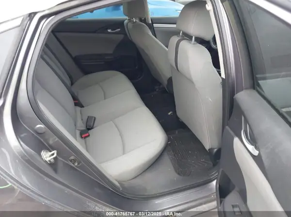 19XFC2F67KE037663 2019 HONDA CIVIC - Image 8