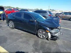 19XFC2F67KE042958 2019 HONDA CIVIC