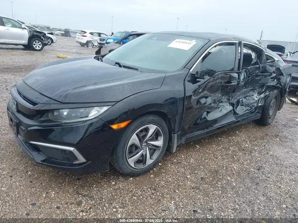 19XFC2F67KE043754 2019 HONDA CIVIC - Image 2