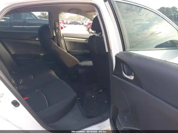 19XFC2F67KE044841 2019 HONDA CIVIC - Image 8
