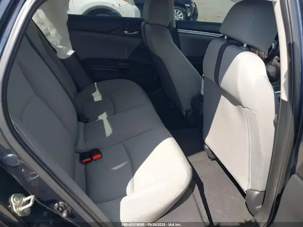 19XFC2F67KE050199 2019 HONDA CIVIC - Image 8