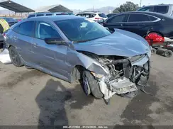 19XFC2F67KE203650 2019 HONDA CIVIC