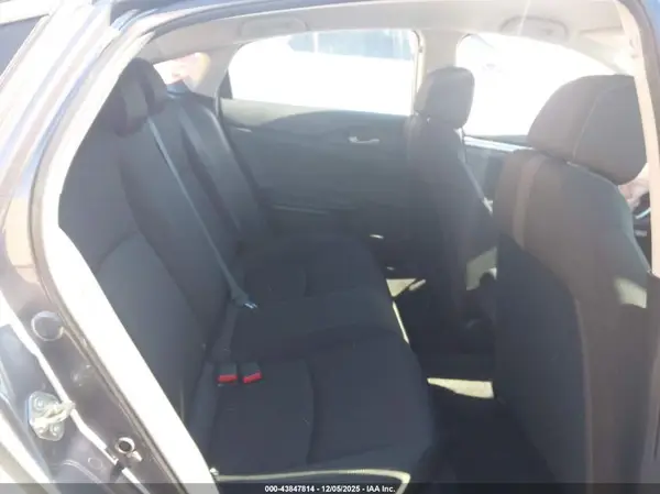 19XFC2F67KE207486 2019 HONDA CIVIC - Image 8