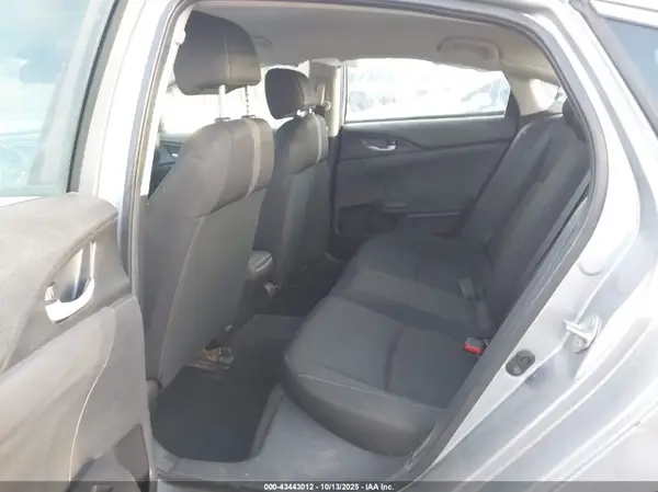 19XFC2F67KE209819 2019 HONDA CIVIC - Image 8