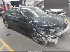 19XFC2F67KE214115 2019 HONDA CIVIC