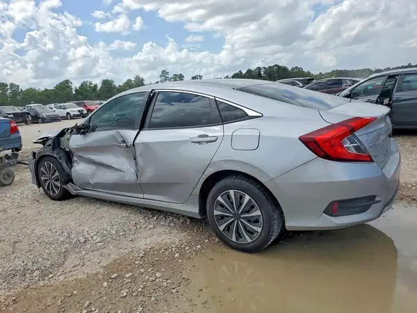 19XFC2F67LE007225 2020 HONDA CIVIC - Image 2