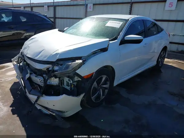 19XFC2F67LE009072 2020 HONDA CIVIC - Image 2