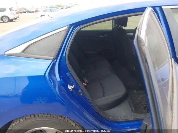 19XFC2F67LE020122 2020 HONDA CIVIC - Image 8