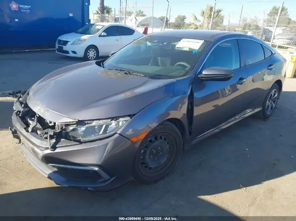 19XFC2F67LE215265 2020 HONDA CIVIC - Image 2