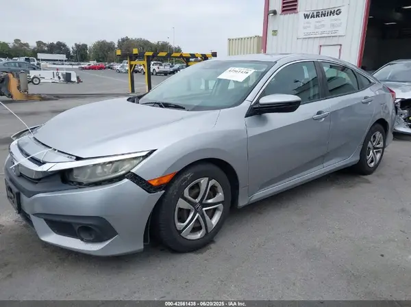 19XFC2F68GE215619 2016 HONDA CIVIC - Image 2