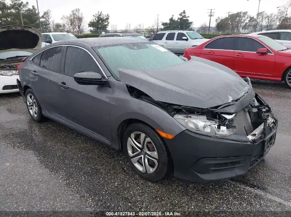 19XFC2F68HE212205 2017 HONDA CIVIC - Image 1