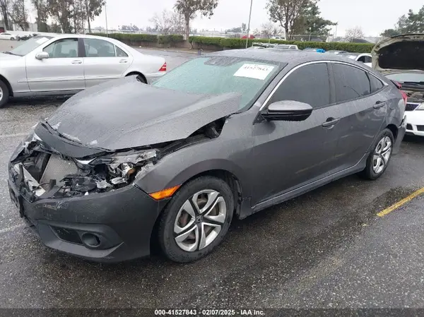 19XFC2F68HE212205 2017 HONDA CIVIC - Image 2