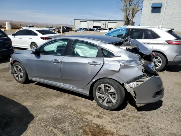 19XFC2F68KE007670 2019 HONDA CIVIC - Image 2