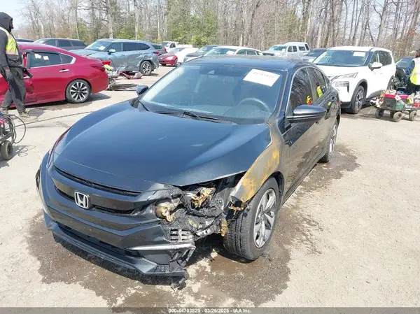 19XFC2F68KE018958 2019 HONDA CIVIC - Image 2