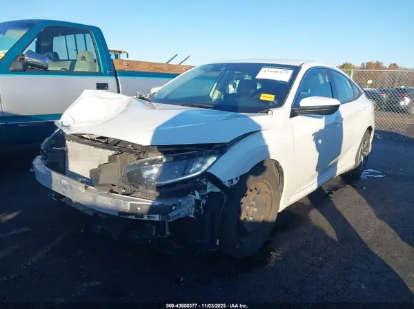 19XFC2F68KE024095 2019 HONDA CIVIC - Image 2